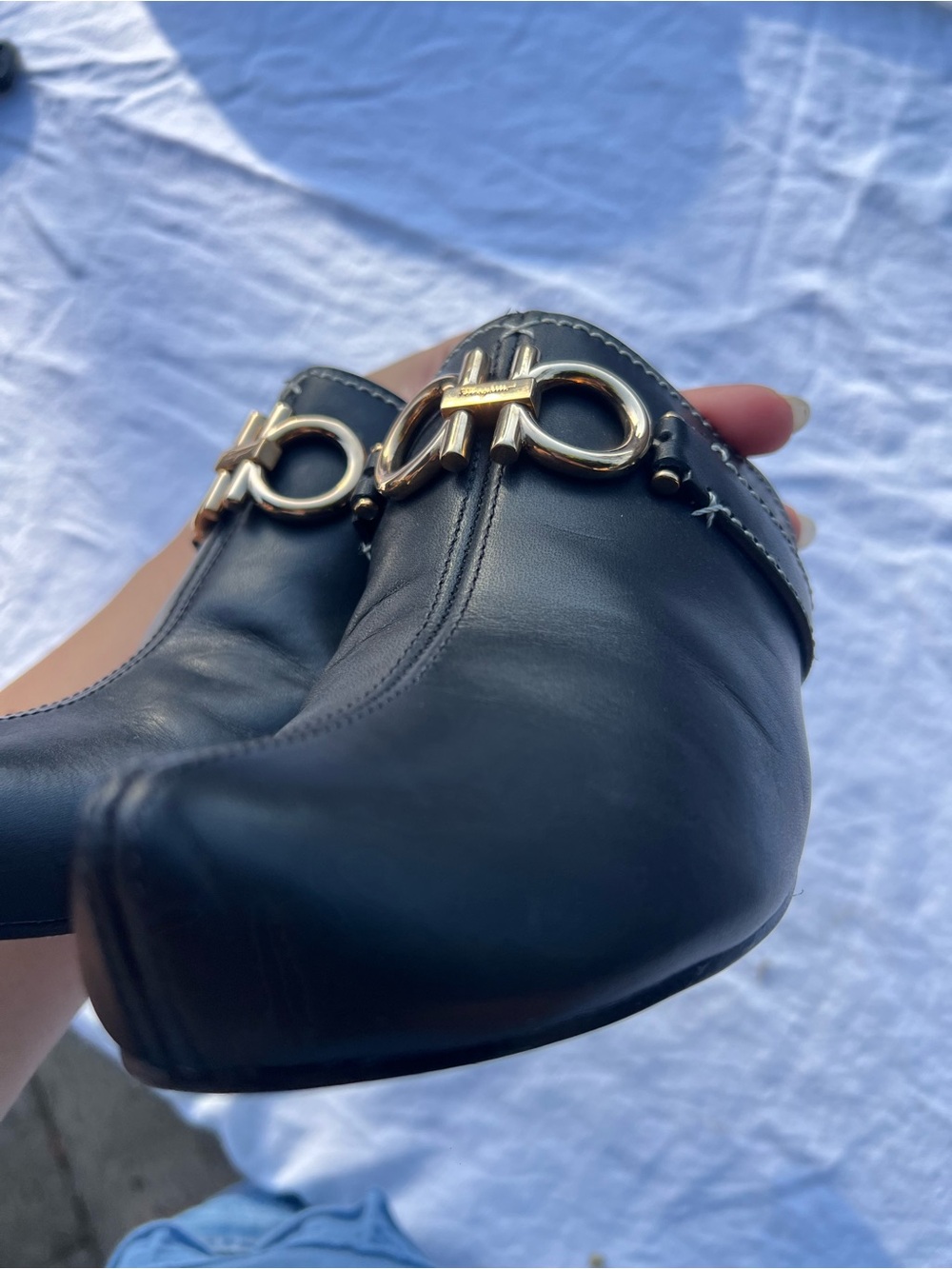 salvatore ferragamo phobos gancini mules - Picture 8 of 12